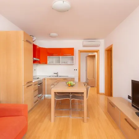Apartment Kamena *